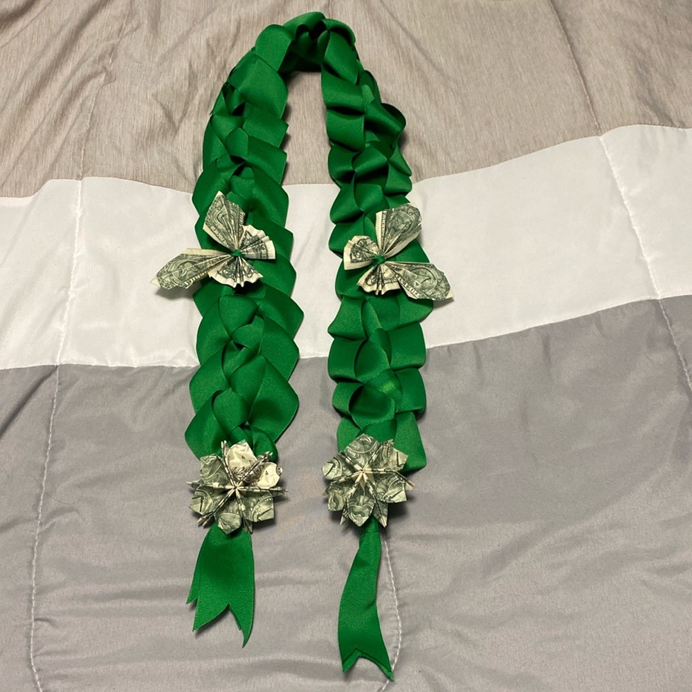 Graduation lei